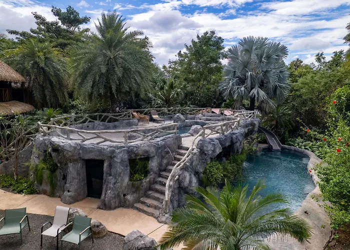 Balu Retreat Center Playa Junquillal