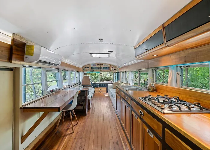 Apartamento Balu Retreat Center *
